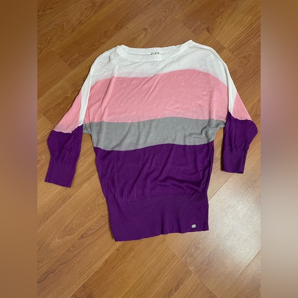 Sweaters - GUESS Lightweight Colorblock Sweater